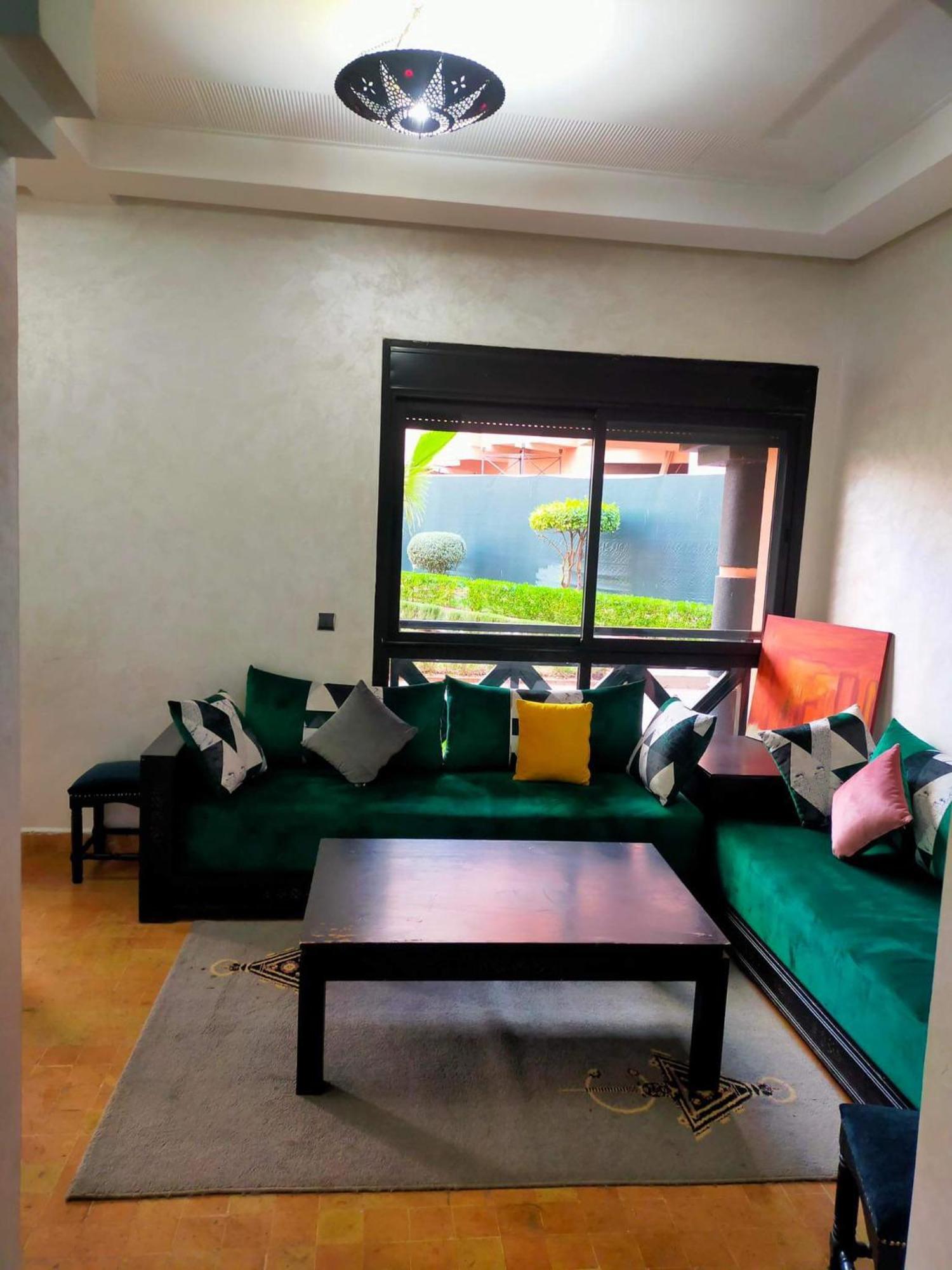 Un Moderne Chic Appartement Vue Sur Piscine Marrakesch Exterior foto